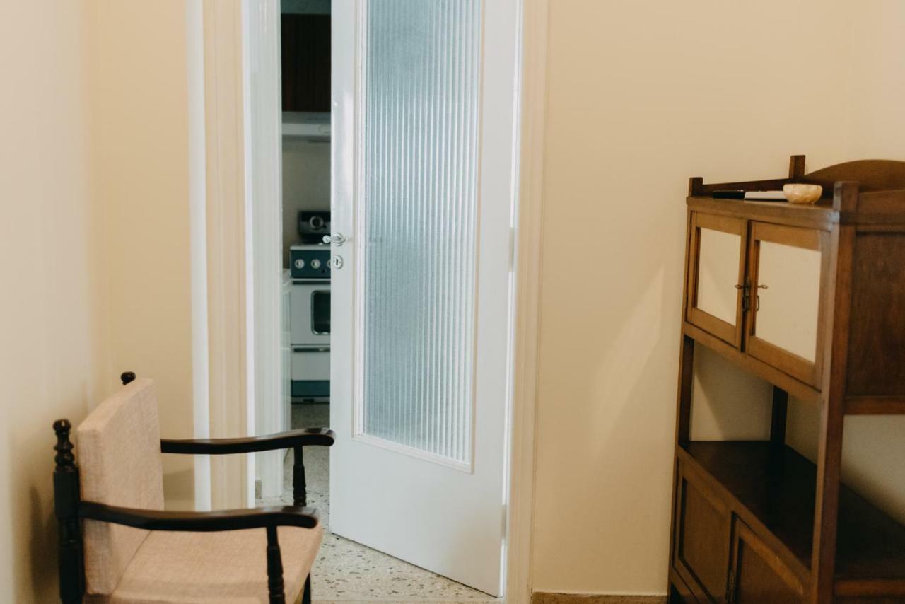 Apartment House, Attiki Metro, Athens