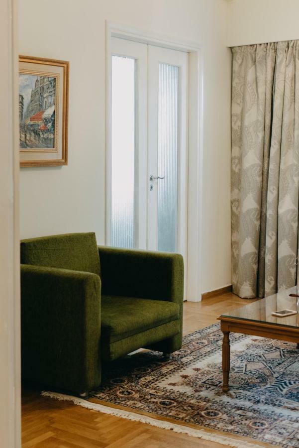 House, Attiki Metro, Apartment