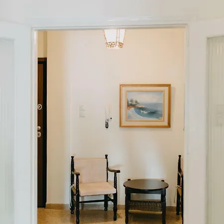 Best House, Attiki Metro, אתונה מראה חיצוני תמונה