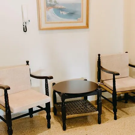 Best House, Attiki Metro, אתונה מראה חיצוני תמונה